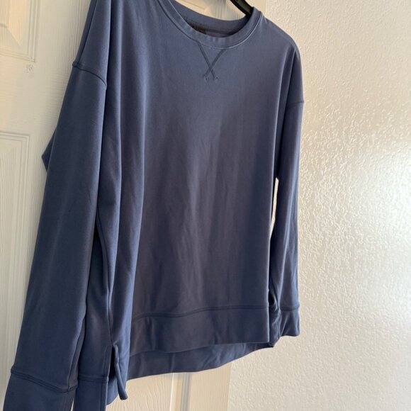 32 Degrees Women's Fleece Crewneck Pullover Sweatshirt, Blue, Large - Picture 2 of 8